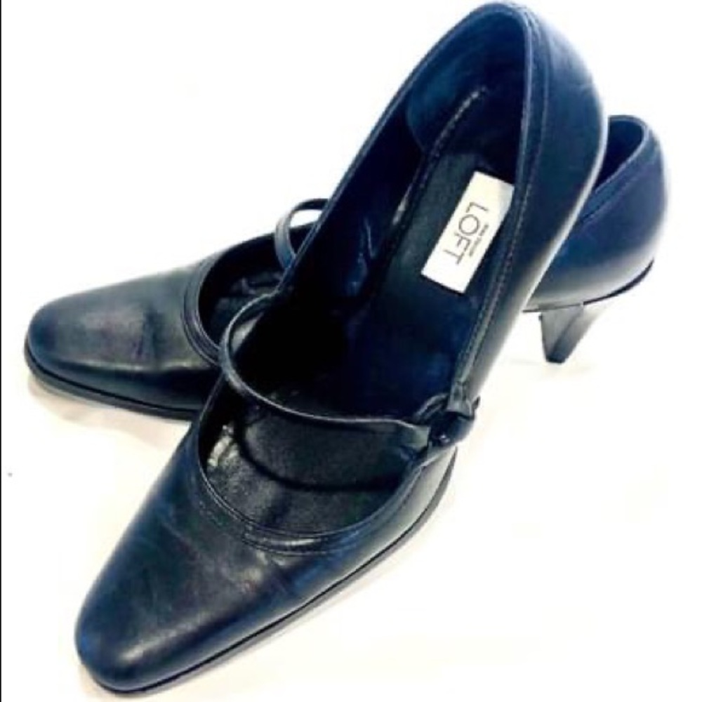 Classic Vintg  Anne Taylor blk Mary Jane pumps 6